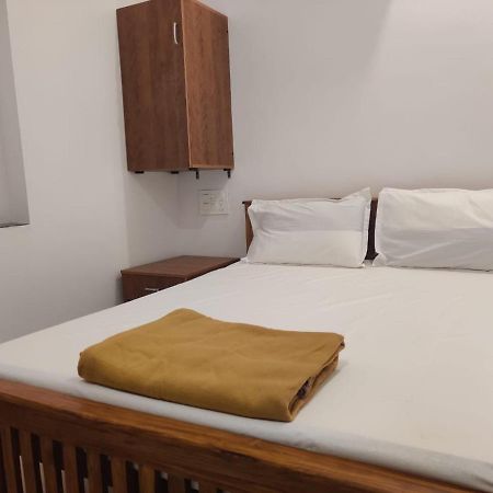 Hotel Sri Balaji Lodging Tiruchchendūr Esterno foto
