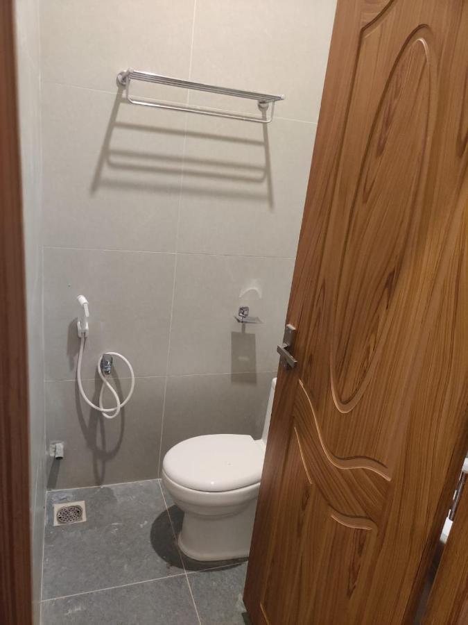 Hotel Sri Balaji Lodging Tiruchchendūr Esterno foto
