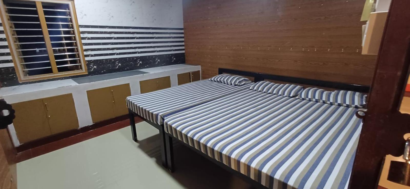 Hotel Sri Balaji Lodging Tiruchchendūr Camera foto